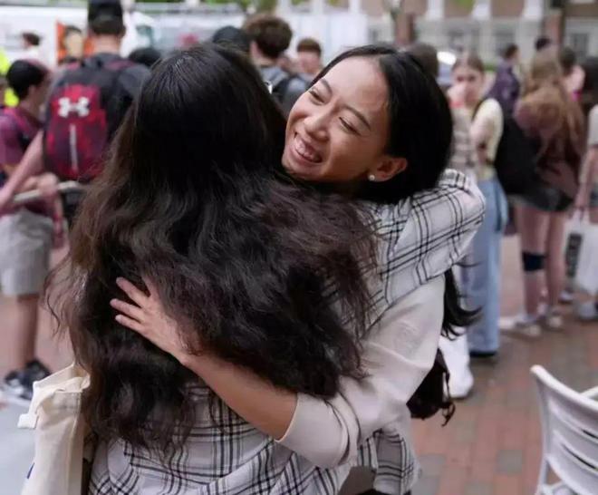 ELYSEA落户淮海中路汕头过亿违建豪宅被拆除PG麻将胡了免费模拟器哈佛演讲女生引发争议K11(图27)